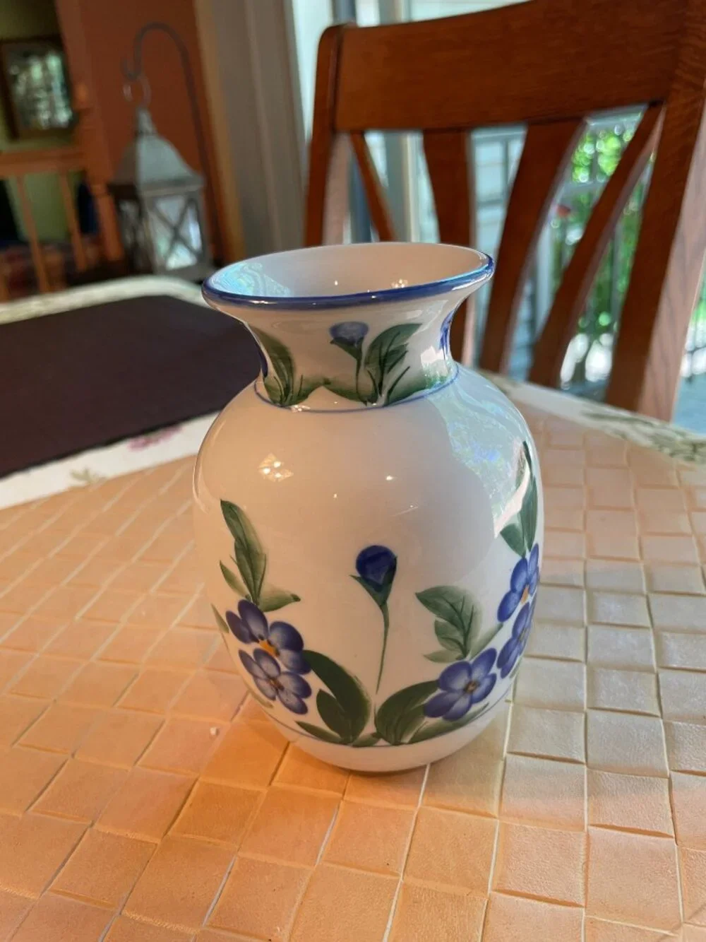 Small Ceramic Bud Vase White with Blue Flowers 5 1/2